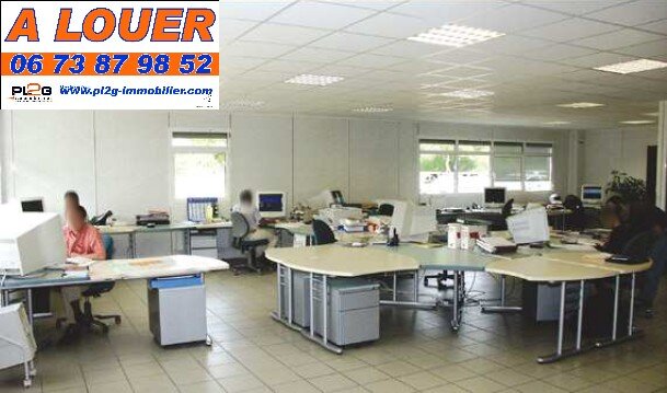 Local d'activité à louer secteur Aix en Provence 2440m²