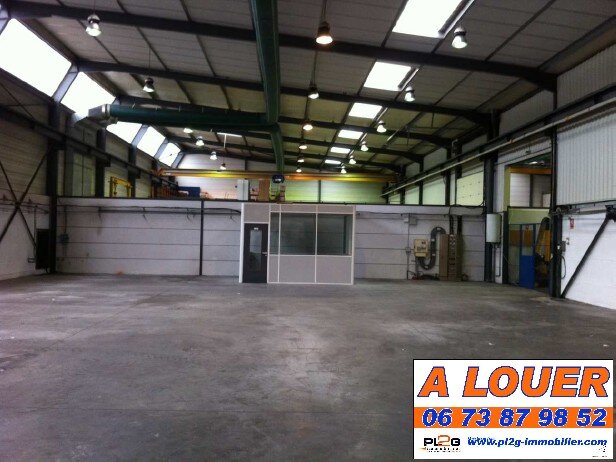 Local d'activité à louer secteur Aix en Provence 2440m²