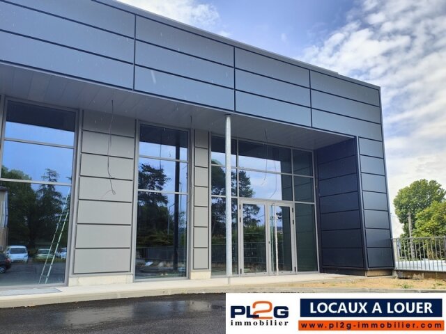 Locaux neufs à louer à Manosque en zone commerciale