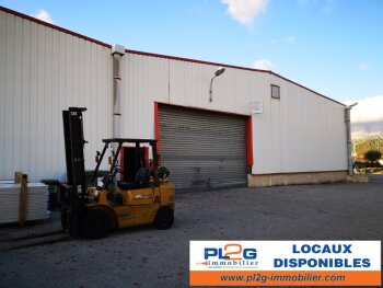 Local d'activité à louer à Rousset