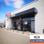 Local à louer à Istres en zone commerciale