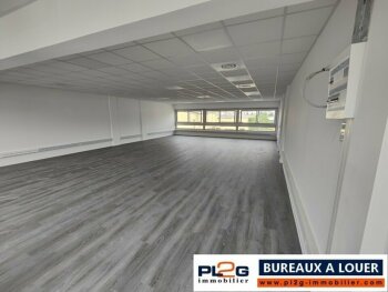 Bureaux à louer à Marseille avec parking à partir de 110m²
