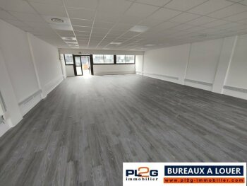 Bureaux à louer à Marseille avec parking à partir de 110m²