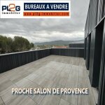 Bureau 80m² à vendre proche Salon de Provence avec parking