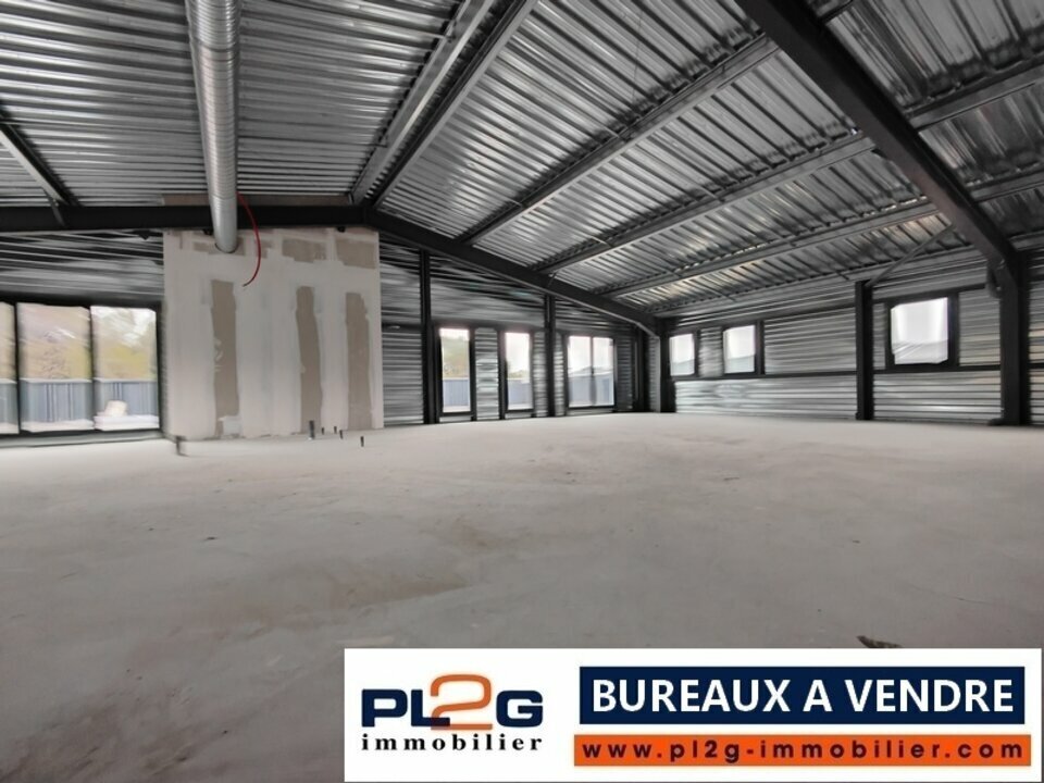 Bureau 80m² à vendre proche Salon de Provence avec parking