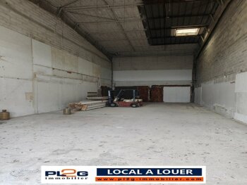 Local à louer à Plan de Campagne