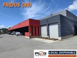 Location entrepôt logistique Fréjus 1700 m² avec quais, proche A8