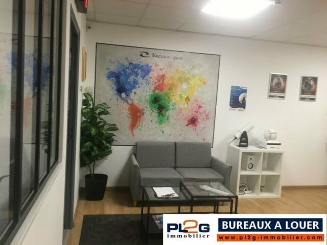 Bureau à louer à Saint Victoret avec parking