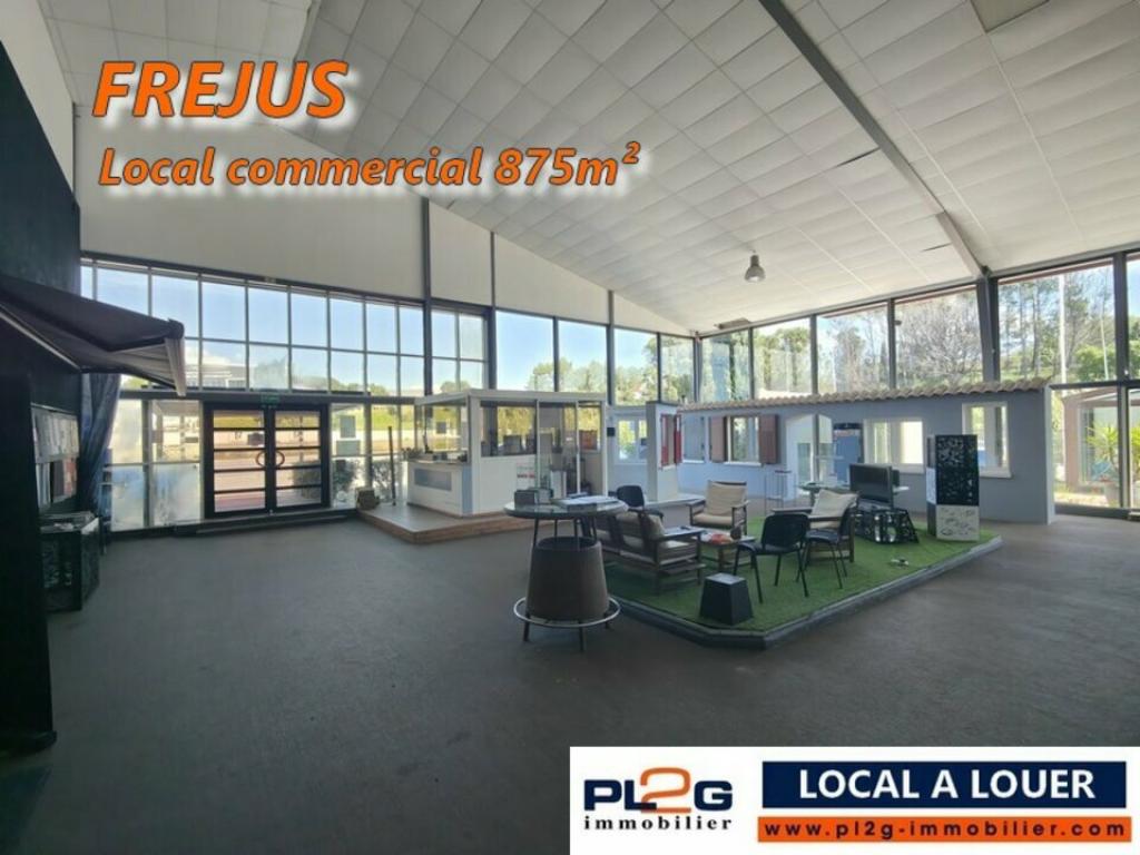 Local commercial à louer à Fréjus emplacement n°1