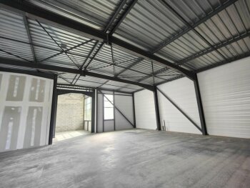 Local commercial à louer à Manosque avec parking