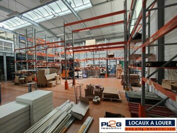 Local d'activité à louer à Salon de Provence avec parking