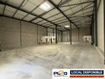 Entrepôt à louer à Signes 435m²