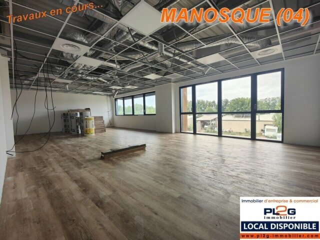Local d'activité à louer à Manosque avec bureaux à partir de 365m²